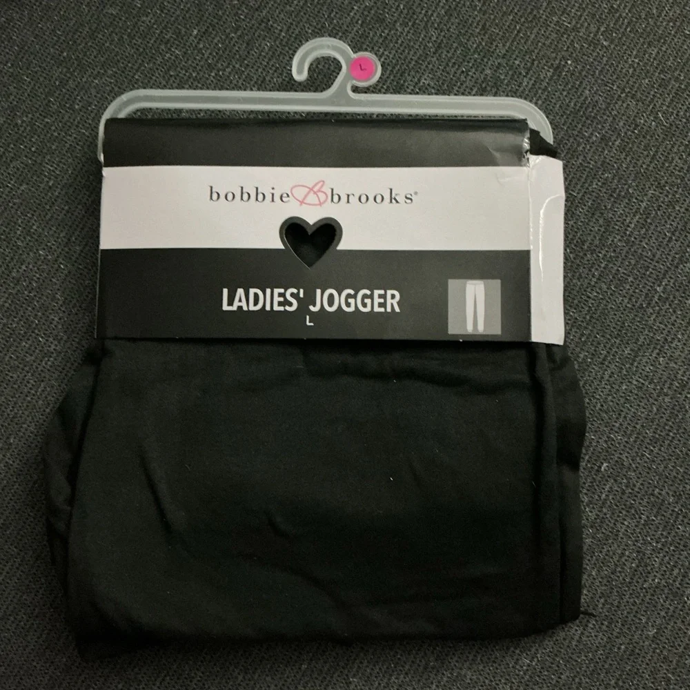 Bobbie brooks ladies black jogger. Large. NWT - Picture 1 of 2